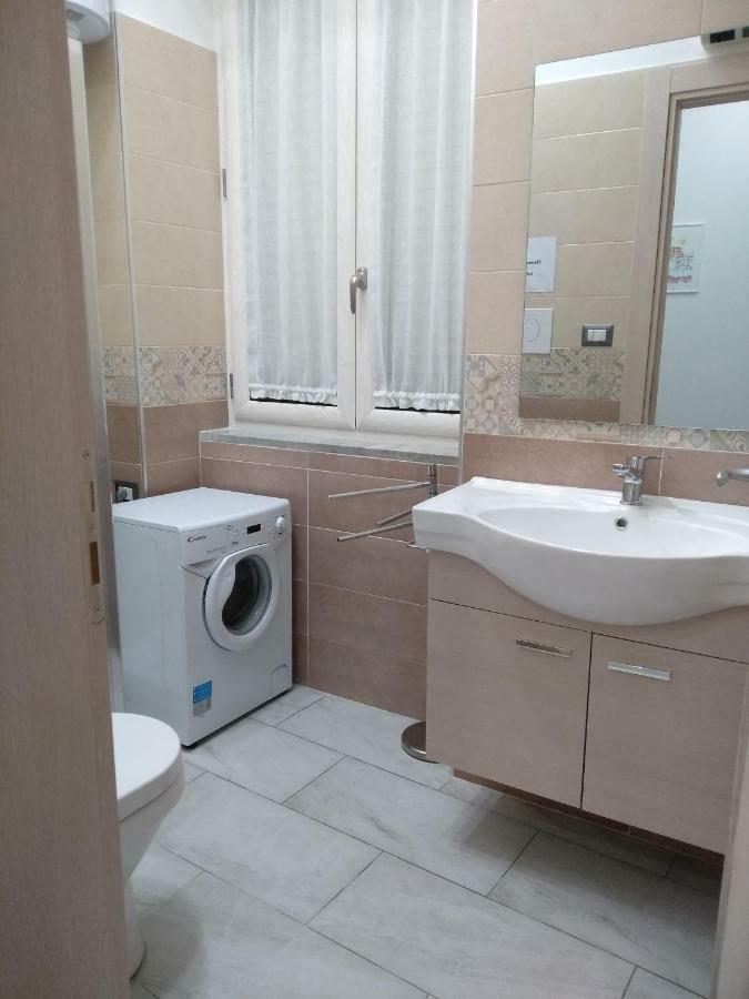Casa Al Porto Apartment Naples Luaran gambar